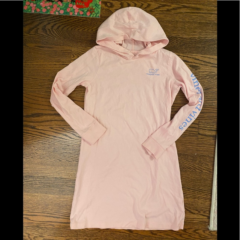 Vineyard Vines VGUC size XS (5-6) girls pink t-shirt dress